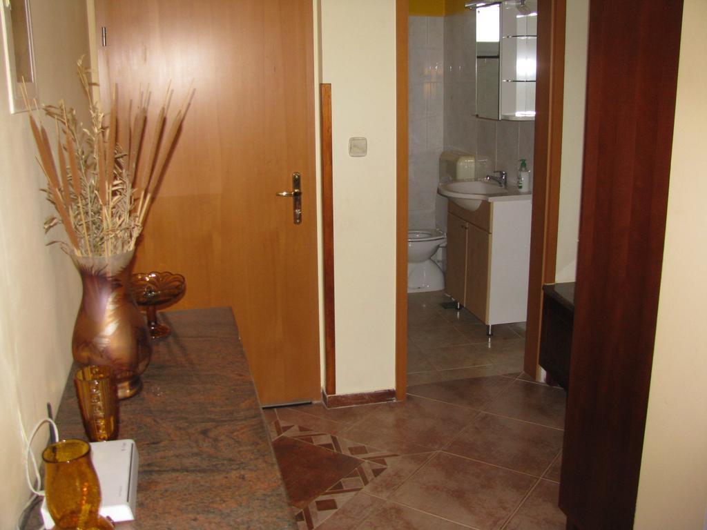 Apartment Megi Tribalj Exterior foto